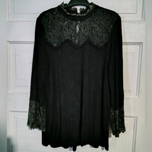 Pol Black Lace Trim Blouse